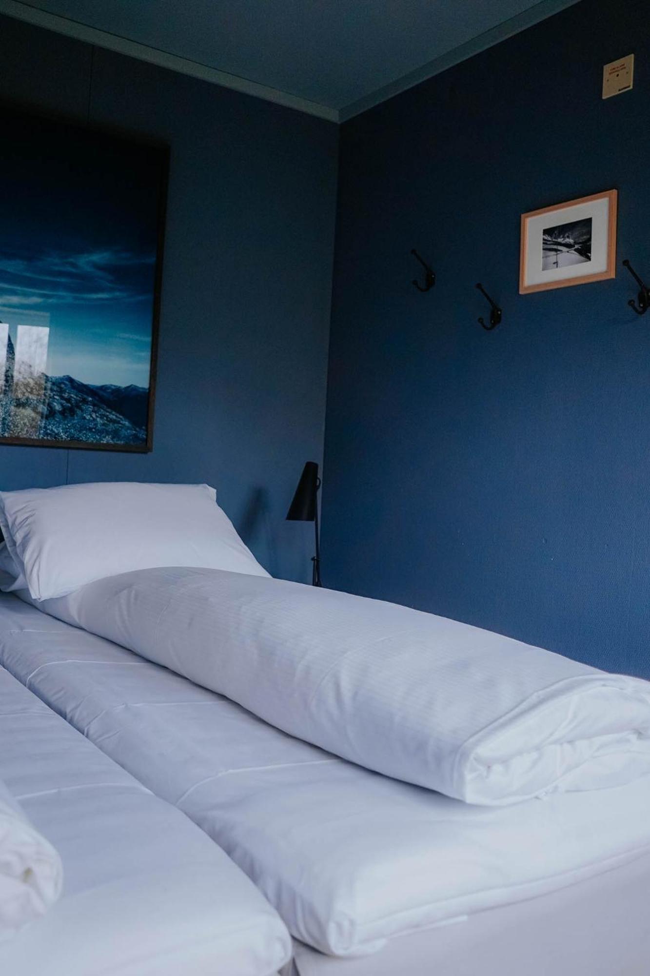 Hotel Aak Åndalsnes エクステリア 写真