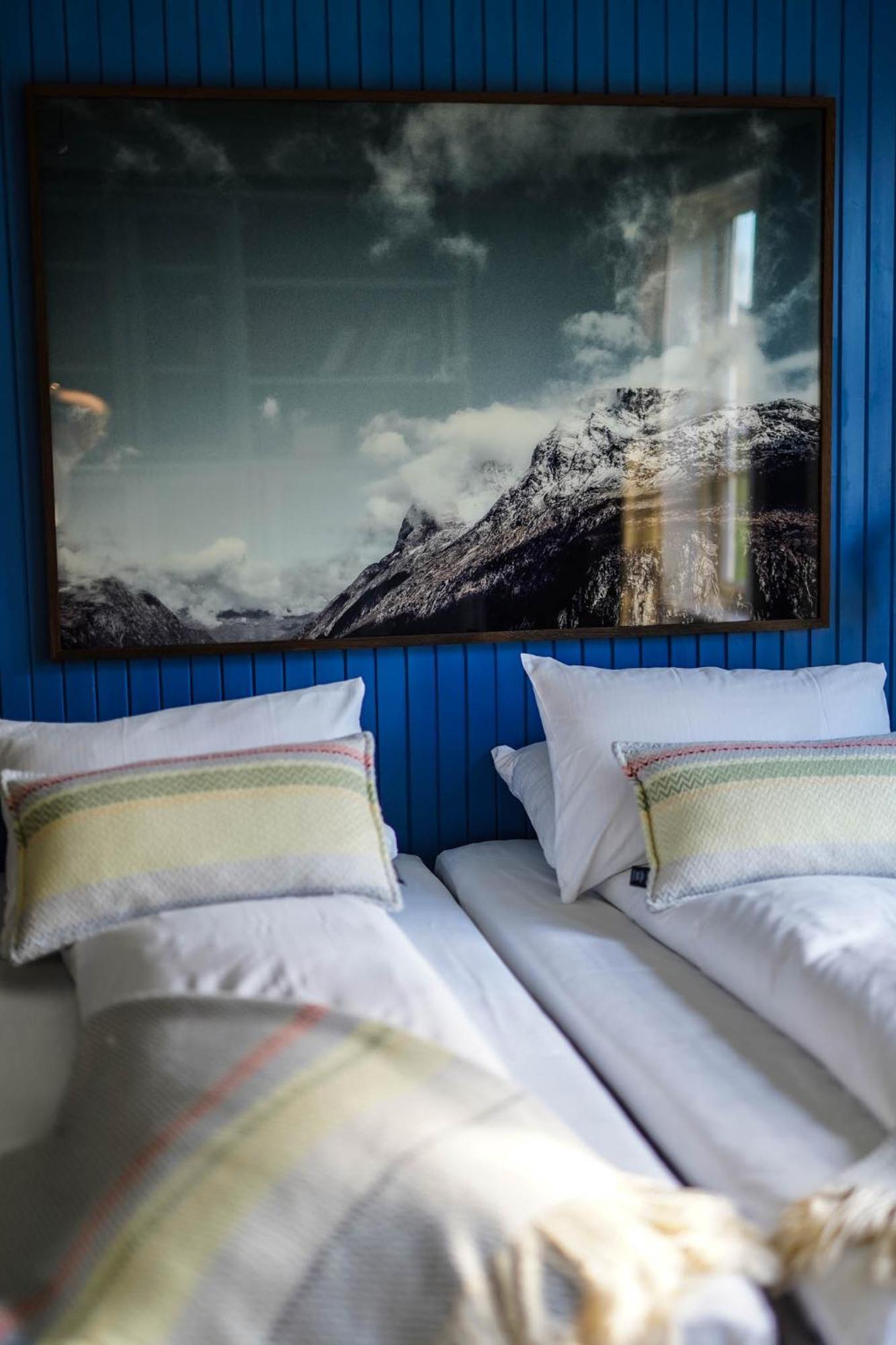 Hotel Aak Åndalsnes エクステリア 写真
