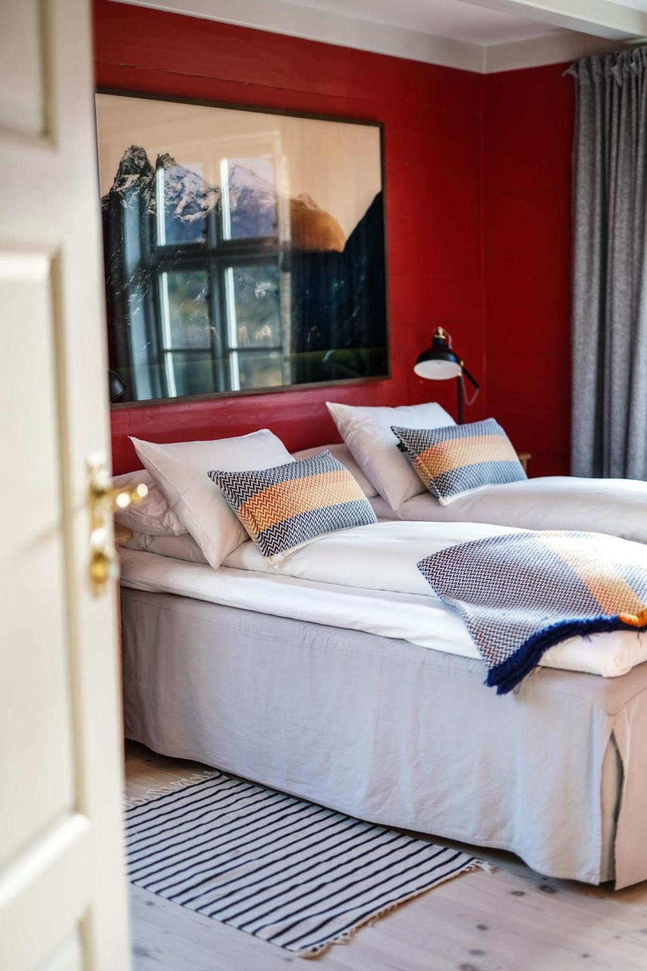 Hotel Aak Åndalsnes エクステリア 写真